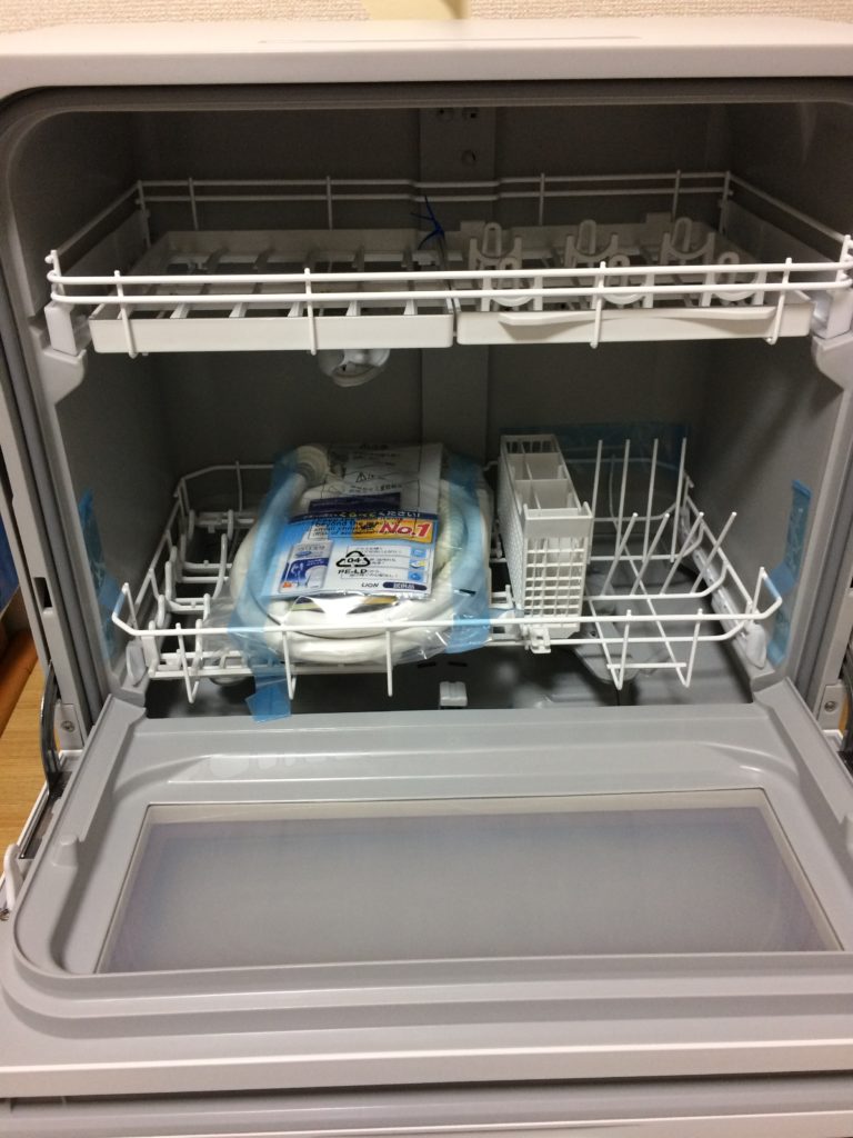食器洗い乾燥機NP-TH1-T内部